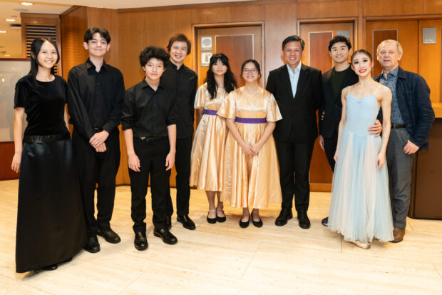 SNYO in Concert: Symphony of Dance was a historic collaboration between SNYO and Singapore Ballet (far right), featuring members of the Singapore Lyric Opera Youth and Children's Chorus (middle).