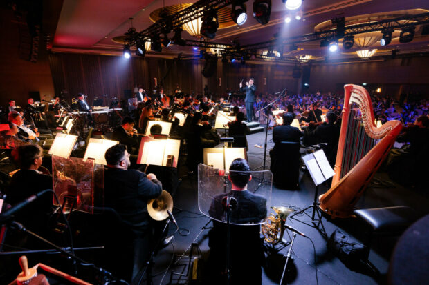 The SSO serenading the audience at The Ritz-Carlton, Millenia Singapore on 26 April 2025. (Photo: Twist Media)