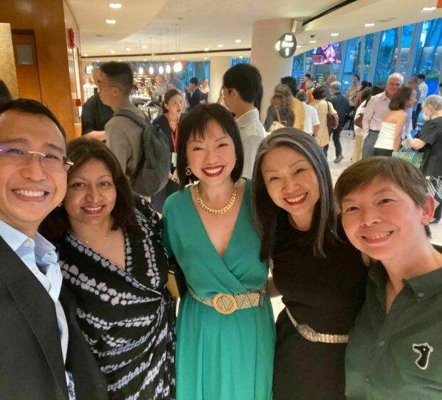 A selfie with Mr Kenneth Kwok, CEO, Singapore Symphony Group (far left) at the evening’s reception.