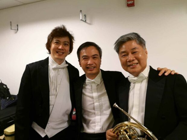 Mr Han with SSO violinist Foo Say Ming (middle) and SSO Associate Conductor Joshua Tan (left).