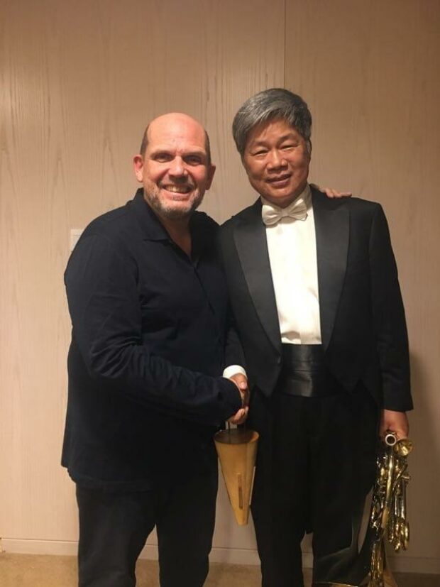 With conductor Jaap Van Sweden, also in a performance of Mahler’s Sixth Symphony in Shanghai.