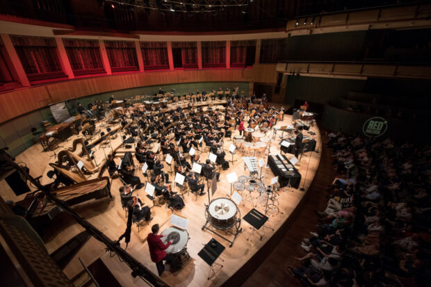 The concert, held at the Esplanade Concert Hall, involved one of the largest orchestra setups seen at an SSO concert.