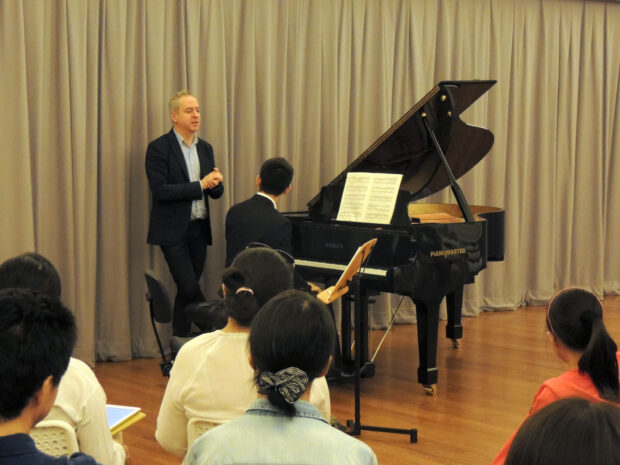 Jeremy Denk during his sold-out masterclass on 10 June in Singapore, as part of the Singapore International Piano Festival.