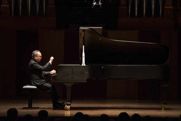 Vietnamese master Dang Thai Son played a selection of works by the lesser known Polish composer, Paderewski, as well as Liszt’s Reminiscences on Bellini’s Norma. (Photo Credit: Jack Yam)