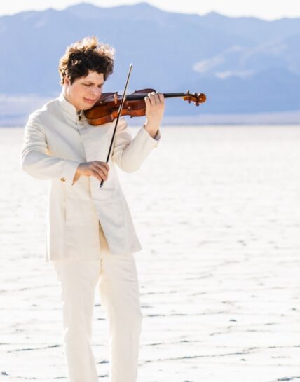 Augustin Hadelich & Pierre Bleuse – Tchaikovsky Violin Concerto