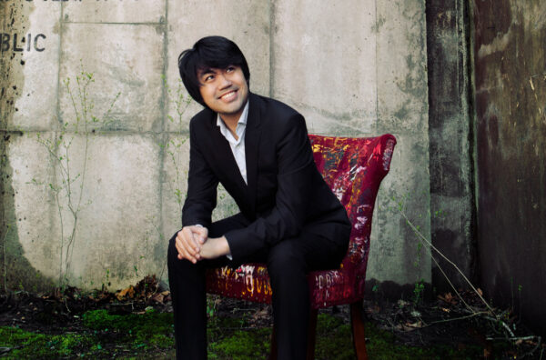 Sean Chen in Recital - Music and Magic