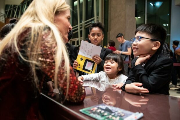 Children's concerts are also a great time to meet the stars for an autograph