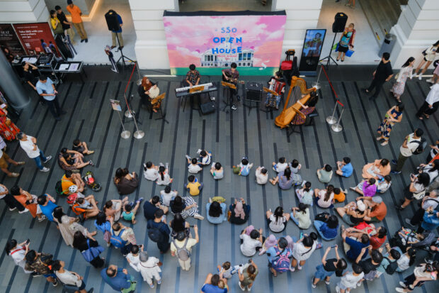 Performances at the Victoria Concert Hall Atrium