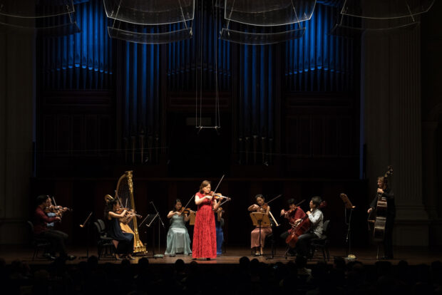 Lynnette and the SSO musicians perform Meditation from Thaïs for Violin and String Ensemble