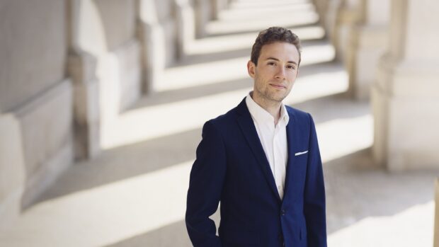 Nathanaël Iselin / Associate Conductor