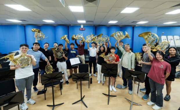 SNYO horn students take part in regular Horn Studio Sessions with guidance from musicians of the SSO.